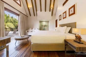 Village du Pecheur Beachfront Terrace Suite Bedroom